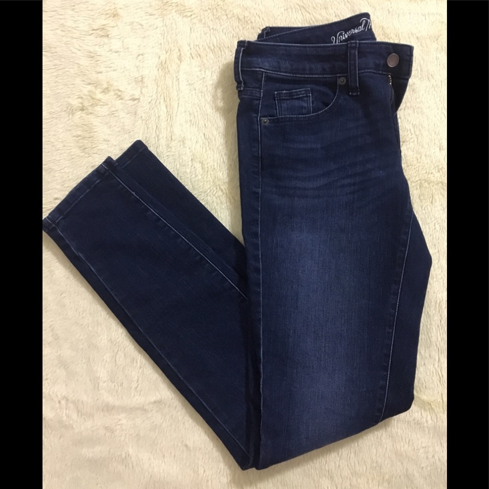 Universal Thread Mid-Rise Skinny Jeans